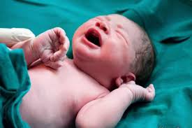 زایمان موفق مادر باردار ۱۵۳ کیلویی برای نخستین بار در شوشتر