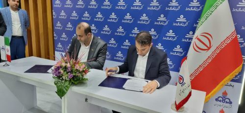 شرکت لوله سازی اهواز و شرکت پترو امید آسیا تفاهم نامه همکاری امضا کردند