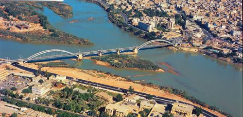 فرماندار اهواز: شهروندان از تردد و توقف در حریم رودخانه ها خودداری کنند